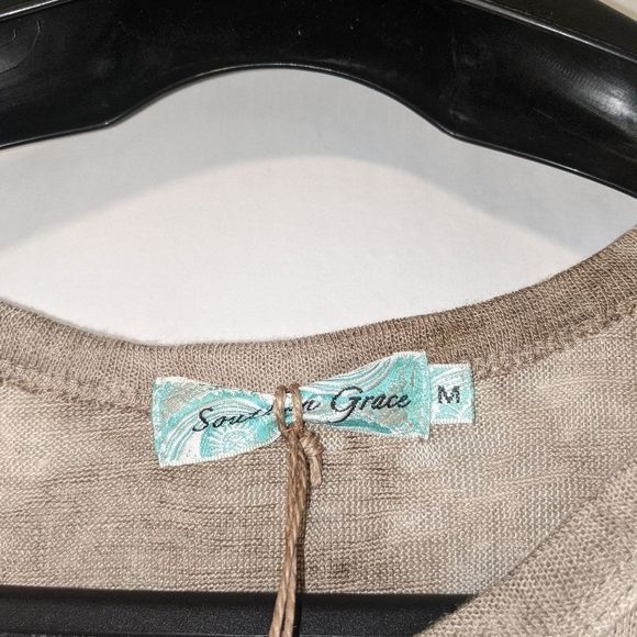 Southern Grace Buffalo Roam Free top with Fringe Size Medium - Picture 3 of 9